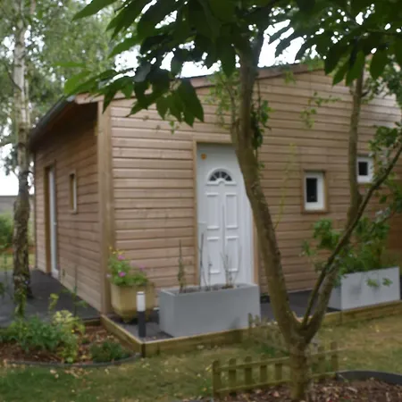 Holiday home Petite Maison Dans Le Jardin *
